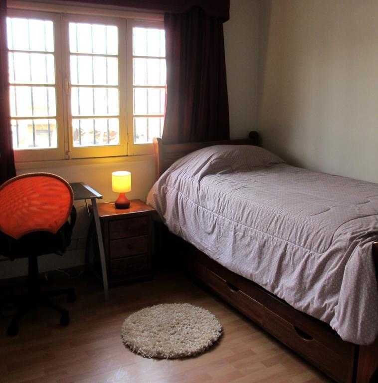 Hotel Casa De Academicos à Santiago du Chili Chambre photo